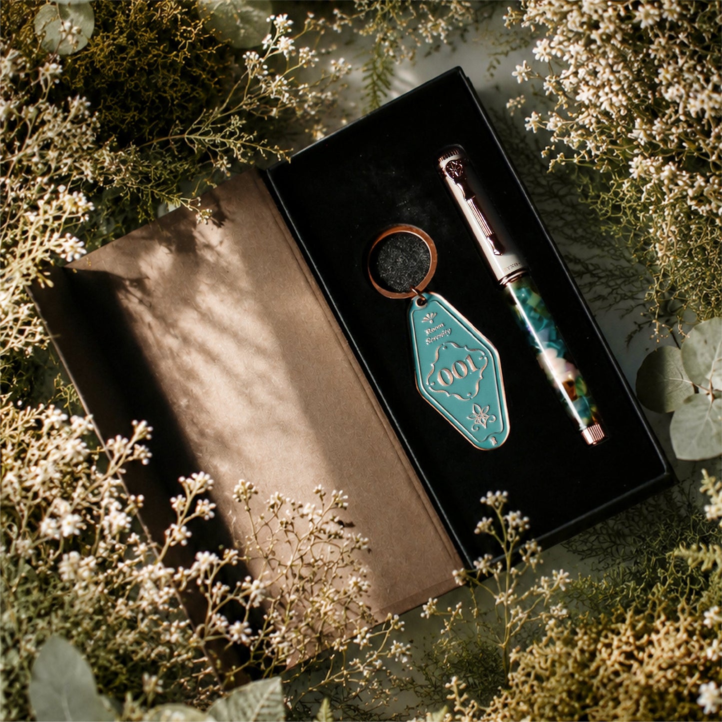 Dominant Industry - Keyno Fountain Pen - No. 001 Serenity